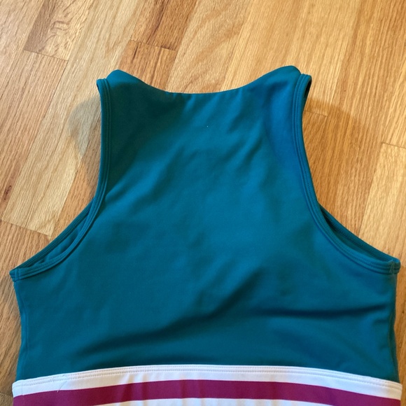 WILO Sports Bra - Picture 4 of 4